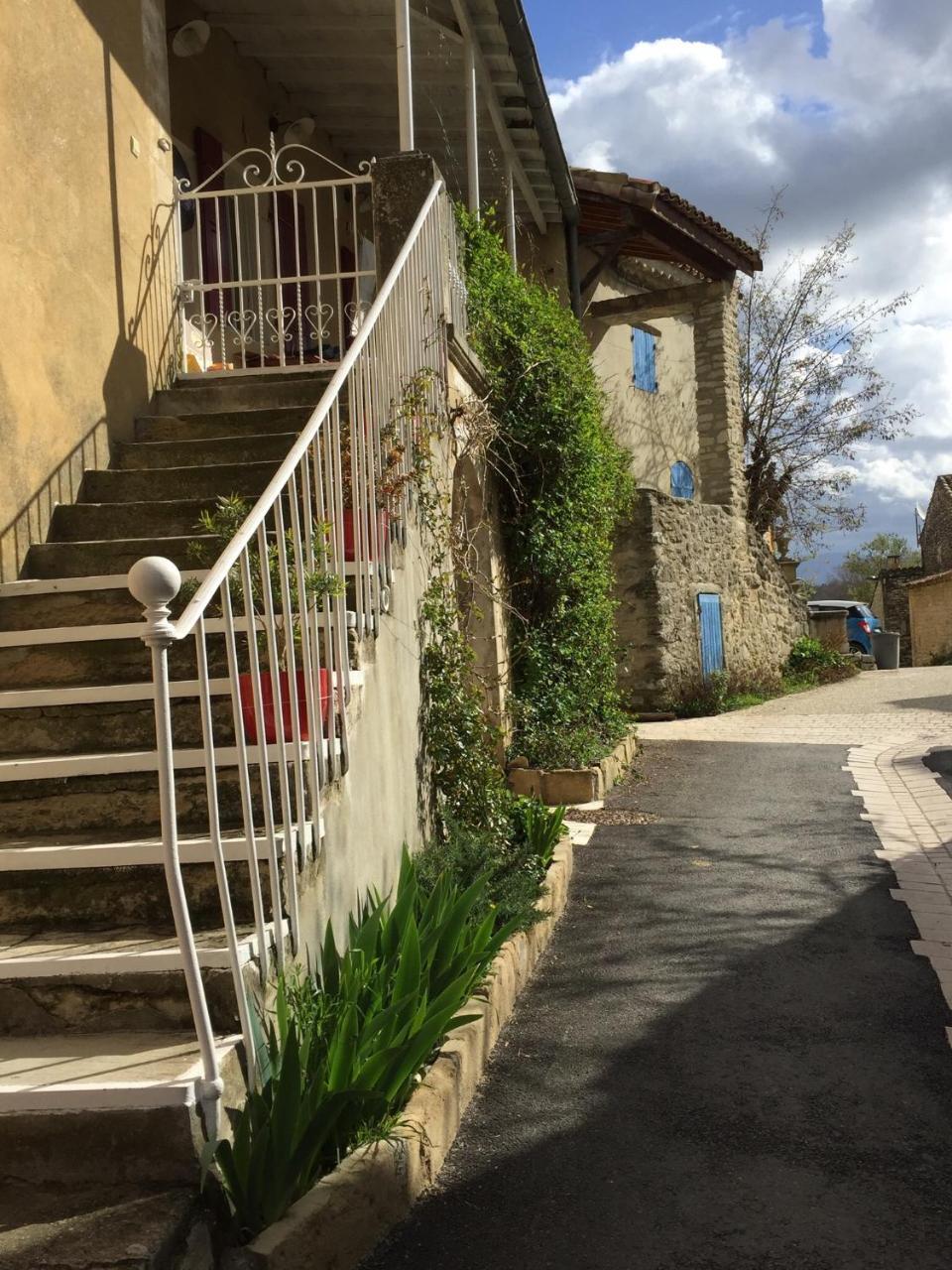 La Salamandre Bleue Villa Chantemerle-les-Grignan Exterior photo